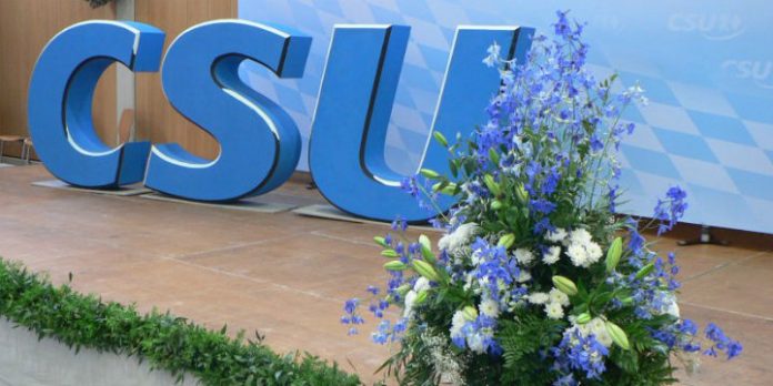 CSU-Logo mit Blumen