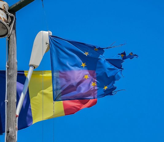 Flaggen EU/Rumänien