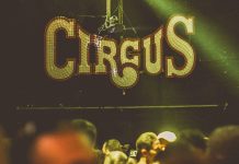 "Circus"-Logo