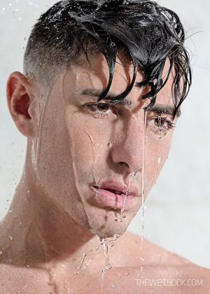 Dylan Rosser: Wet